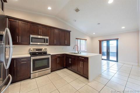 9223 NW 53rd St, Sunrise, FL 33351 photo 9