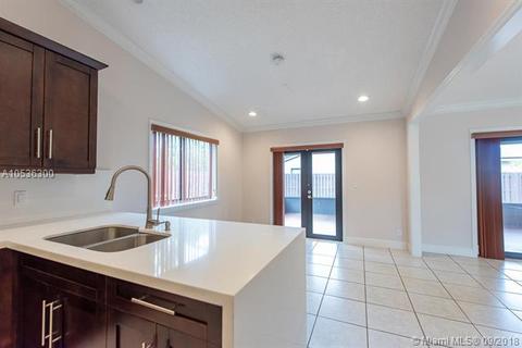 9223 NW 53rd St, Sunrise, FL 33351 photo 10