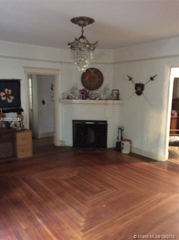 446 Alhambra Cir, Coral Gables, FL 33134 photo 4