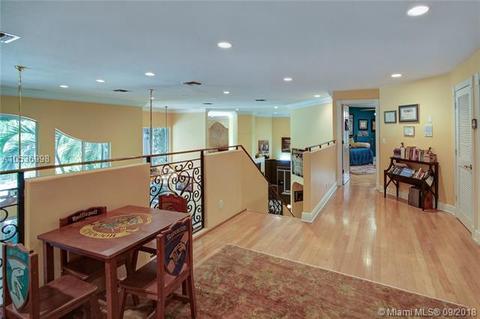 3040 Paddock Rd, Weston, FL 33331 photo 12