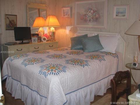 Undisclosed, Miami, FL 33175 photo 12
