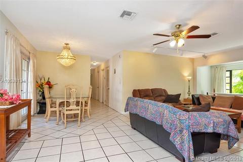 19721 Eagle Nest Rd, Cutler Bay, FL 33157 photo 4