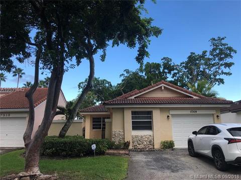 Undisclosed, Hialeah, FL 33015 photo 1