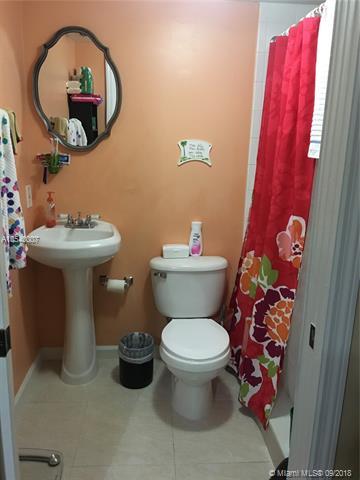 Undisclosed, Hialeah, FL 33016 photo 3
