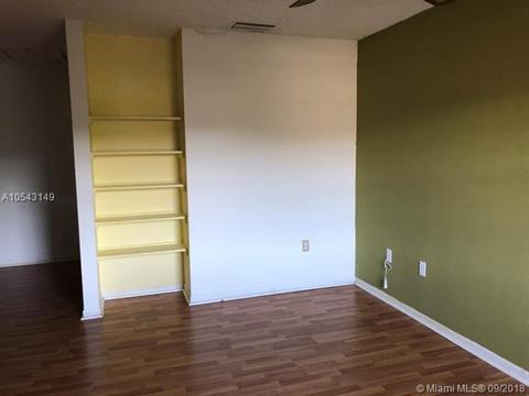 17455 NW 67th Ct #E-17, Hialeah, FL 33015 photo 13