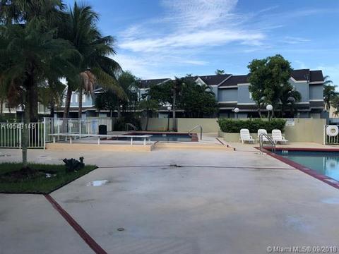 17455 NW 67th Ct #E-17, Hialeah, FL 33015 photo 21