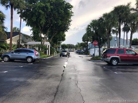 17455 NW 67th Ct #E-17, Hialeah, FL 33015 photo 3
