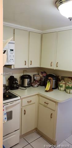 30 E 39th St #326, Hialeah, FL 33013 photo 6