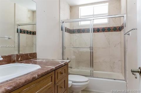 835 SW 22nd Rd, Miami, FL 33129 photo 4