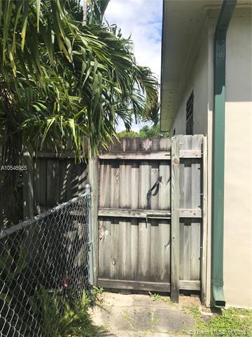 Undisclosed, Hialeah, FL 33013 photo 15