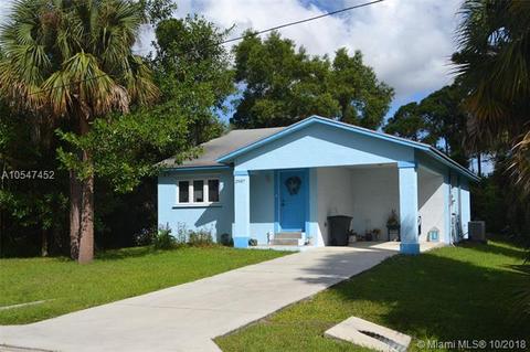 2987 SE Iris St, Stuart, FL 34997 photo 1