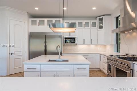2281 NE 24th St, Lighthouse Point, FL 33064 photo 1