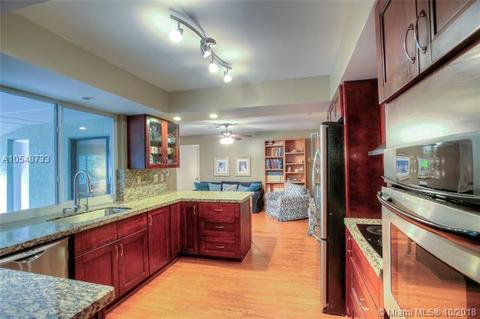 15131 Menteith Pl, Miami Lakes, FL 33016 photo 9