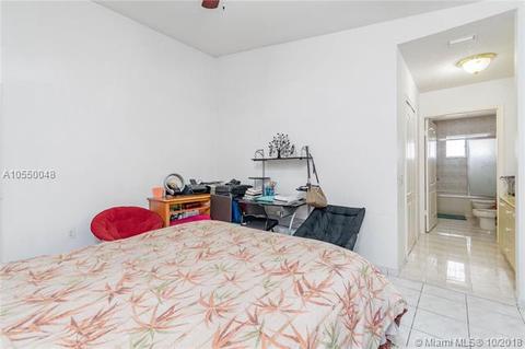 2789 W 68th Pl, Hialeah, FL 33016 photo 19