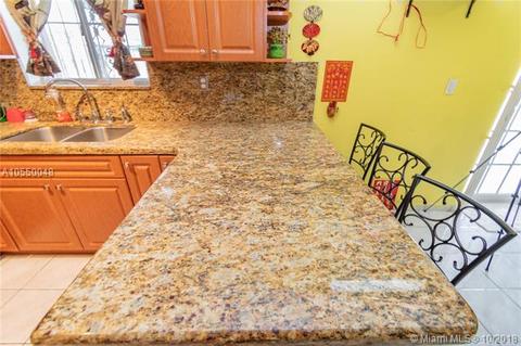 2789 W 68th Pl, Hialeah, FL 33016 photo 6