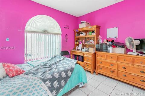 2789 W 68th Pl, Hialeah, FL 33016 photo 16