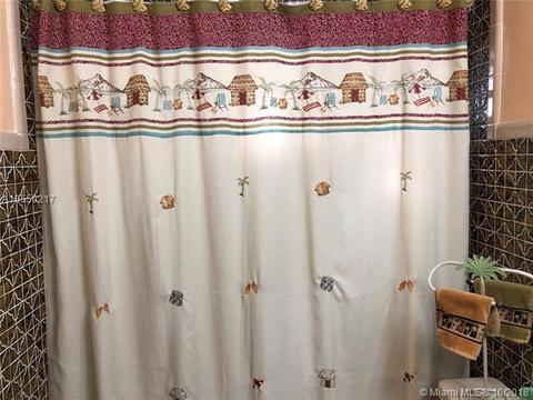 Undisclosed, Hialeah, FL 33010 photo 28