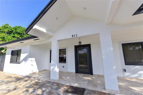 911 E 12th Pl, Hialeah, FL 33010 photo 5