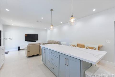 911 E 12th Pl, Hialeah, FL 33010 photo 18