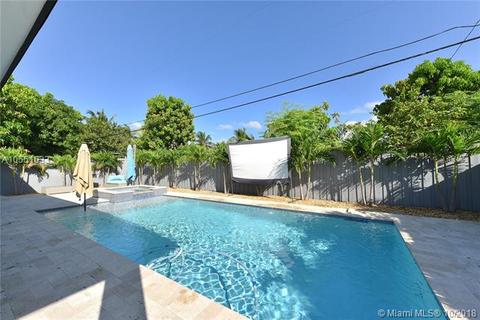 911 E 12th Pl, Hialeah, FL 33010 photo 23