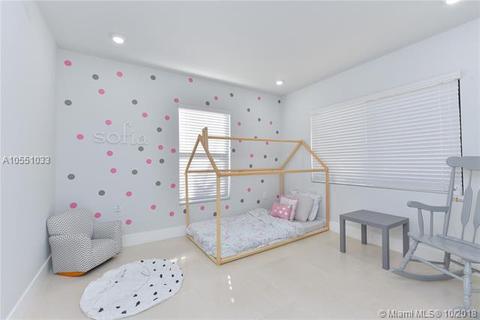 911 E 12th Pl, Hialeah, FL 33010 photo 7