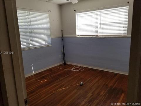 7740 SW 17th, Miami, FL 33155 photo 5