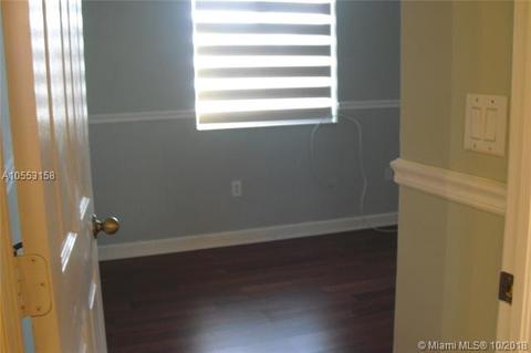 Undisclosed, Miami, FL 33196 photo 20