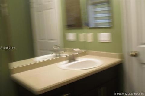 Undisclosed, Miami, FL 33196 photo 12