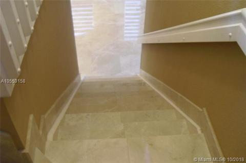 Undisclosed, Miami, FL 33196 photo 16