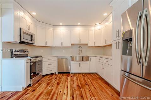 360 SE 1st Ter, Pompano Beach, FL 33060 photo 16