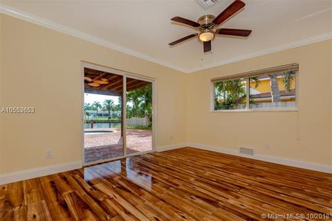 360 SE 1st Ter, Pompano Beach, FL 33060 photo 24