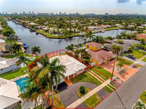360 SE 1st Ter, Pompano Beach, FL 33060 photo 3
