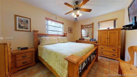 19905 SW 88th Ct, Cutler Bay, FL 33157 photo 9