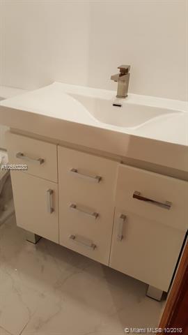 310 E 47th St, Hialeah, FL 33013 photo 9