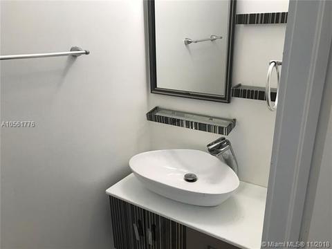 4843 NW 109th Path, Doral, FL 33178 photo 11