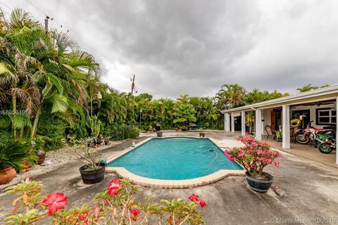 360 E 37th St, Hialeah, FL 33013 photo 46