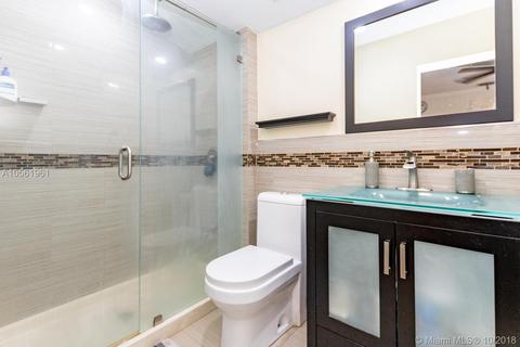360 E 37th St, Hialeah, FL 33013 photo 6