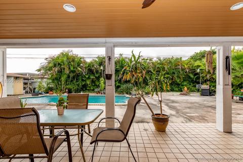 360 E 37th St, Hialeah, FL 33013 photo 8