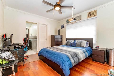 360 E 37th St, Hialeah, FL 33013 photo 9