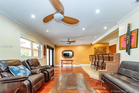 360 E 37th St, Hialeah, FL 33013 photo 28