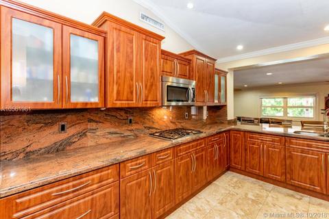 360 E 37th St, Hialeah, FL 33013 photo 22