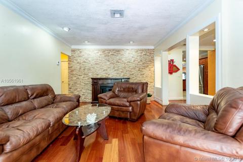 360 E 37th St, Hialeah, FL 33013 photo 17