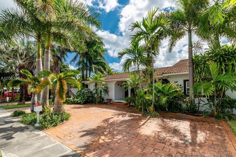 360 E 37th St, Hialeah, FL 33013 photo 1