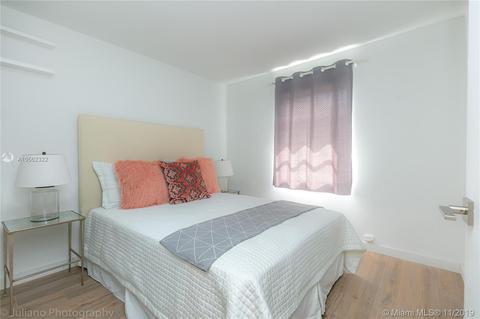 3271 Thomas Ave, Miami, FL 33133 photo 6