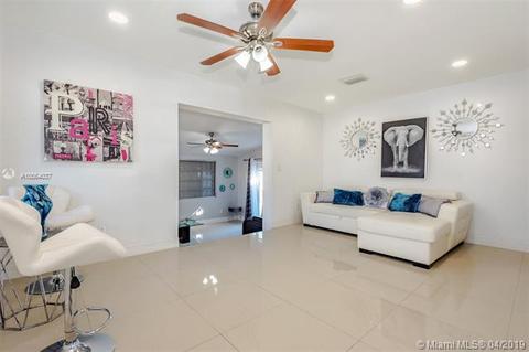 19921 Dothan Rd, Cutler Bay, FL 33157 photo 2