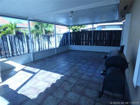 2585 W 73rd, Hialeah, FL 33016 photo 5