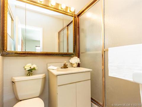 701 E 29th St, Hialeah, FL 33013 photo 37