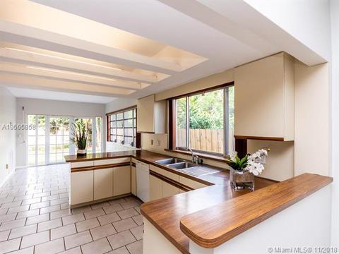 701 E 29th St, Hialeah, FL 33013 photo 19