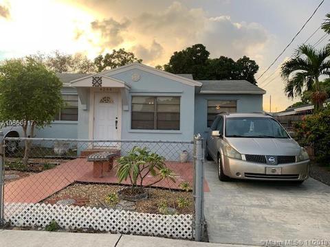 4244 E 10th Ave, Hialeah, FL 33013 photo 2