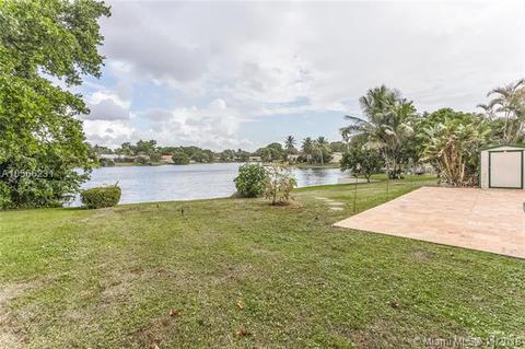 14601 Sabal Dr, Miami Lakes, FL 33014 photo 36